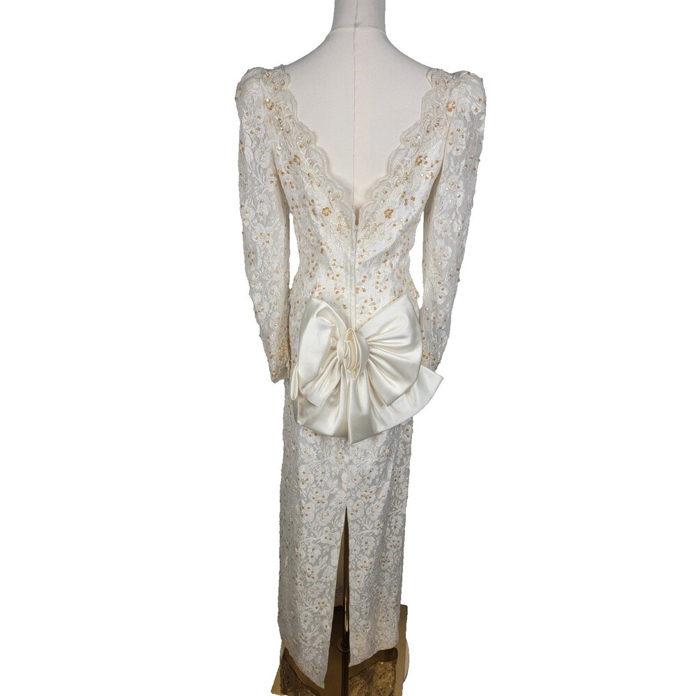 Nina Bellucci Beaded Lace Wedding Gown Ivory Open Back Bow Dress Sz 10 (Sm/Med) - Picture 3 of 16
